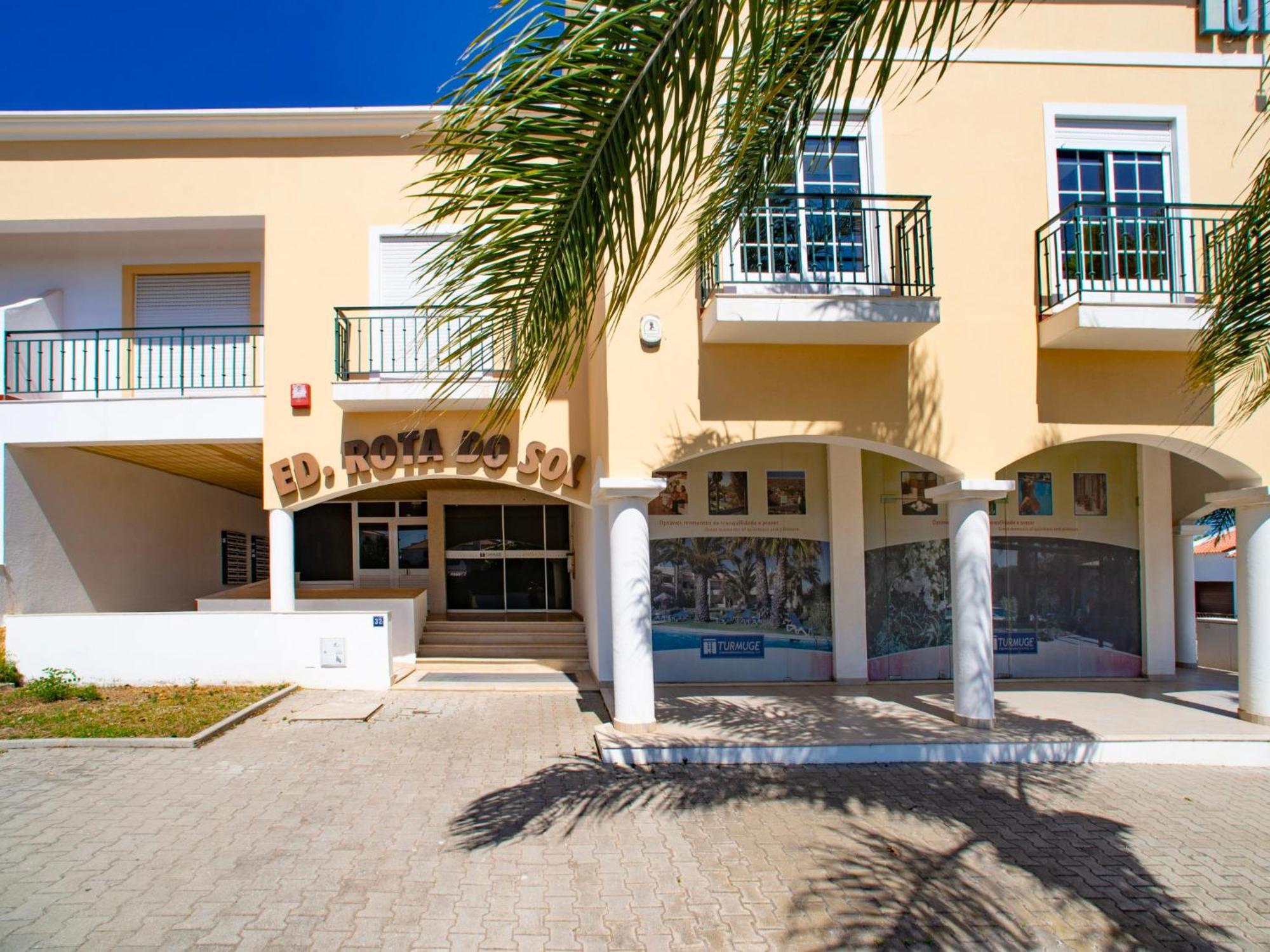 Rota Do Sol - Atu170 By Interhome